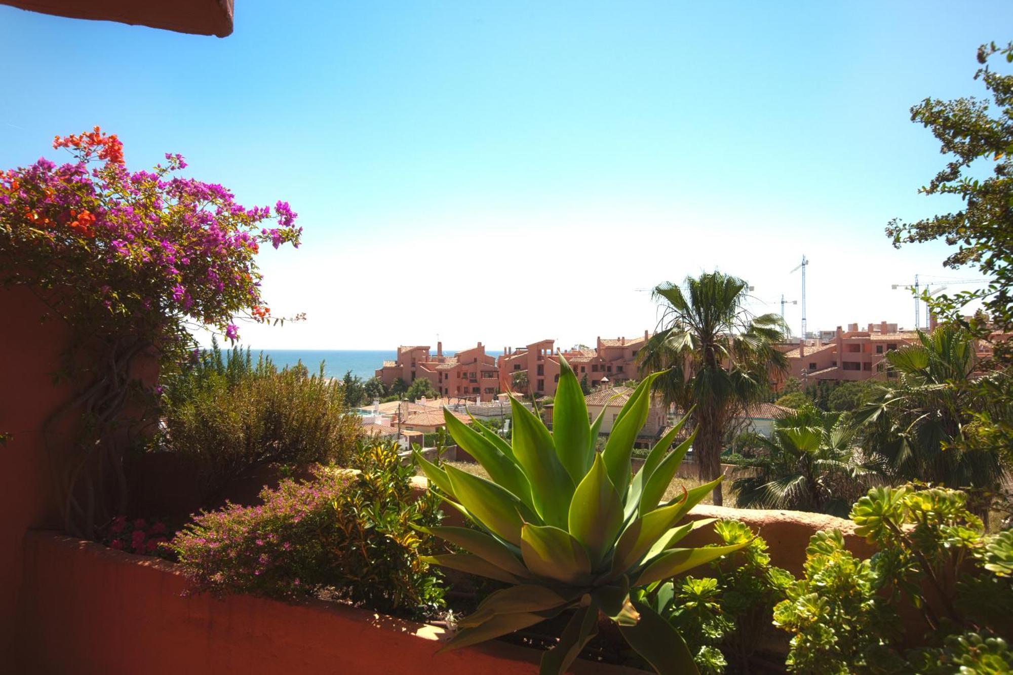 Bahía Beach Apartments Estepona Habitación foto